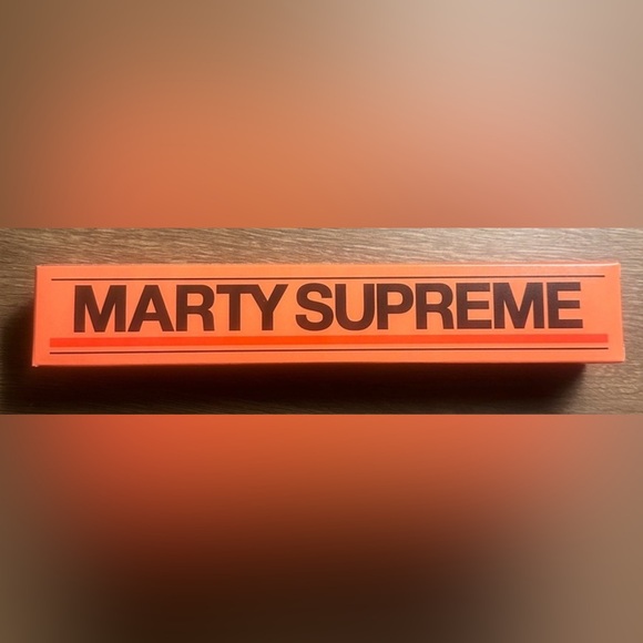BOX of MARTY SUPREME BNIB ping pong balls from NYC movie premiere! - Picture 4 of 11